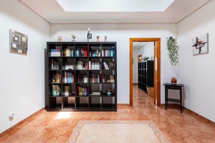 4 bedroom Villa for sale in Nazaret with pool garage - € 550,000 (Ref: 9191731)