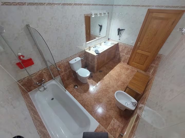 4 bedroom Villa for sale in Nazaret with pool garage - € 550,000 (Ref: 9191731)