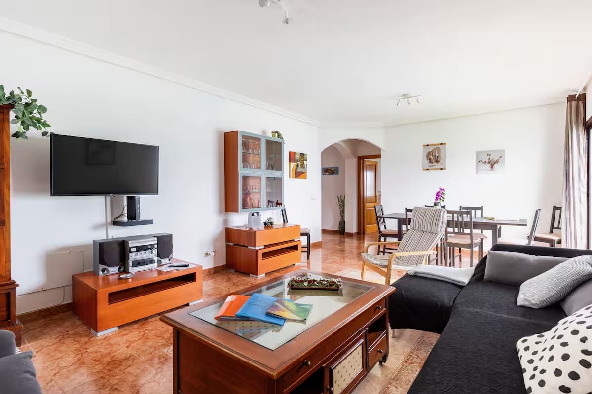 4 bedroom Villa for sale in Nazaret with pool garage - € 550,000 (Ref: 9191731)