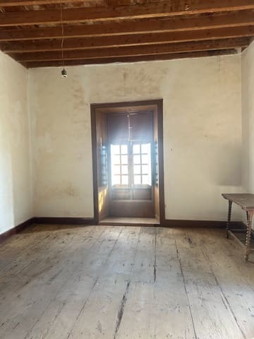 4 bedroom Townhouse for sale in Teguise - € 330,000 (Ref: 9282701)