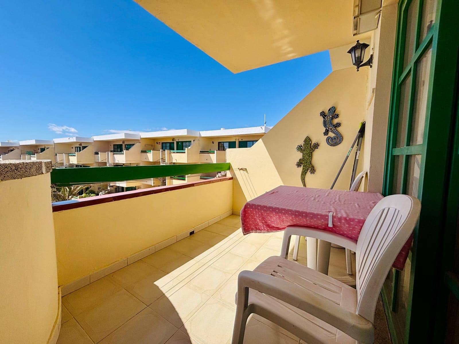 1 makuuhuone Huoneisto myytävänä paikassa Costa de Antigua mukana uima-altaan - 129 000 € (Ref: 9293794)