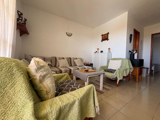 1 quarto Apartamento para venda em Costa de Antigua, Antigua com piscina - 129 000 € (Ref: 9293794)