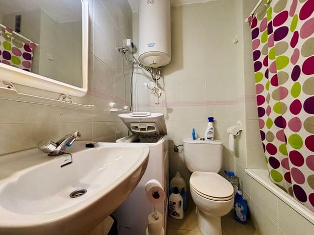 1 quarto Apartamento para venda em Costa de Antigua, Antigua com piscina - 129 000 € (Ref: 9293794)