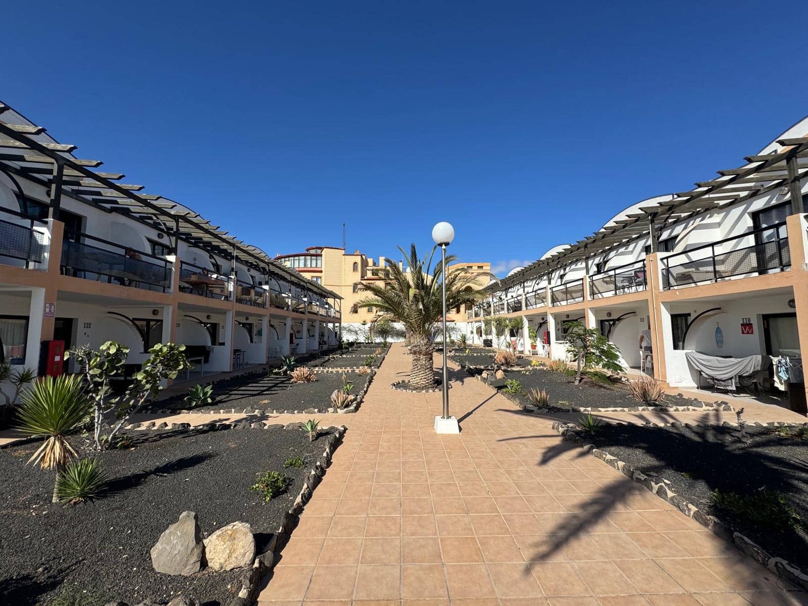 1 bedroom Apartment for sale in Costa de Antigua with pool - € 129,000 (Ref: 9293825)
