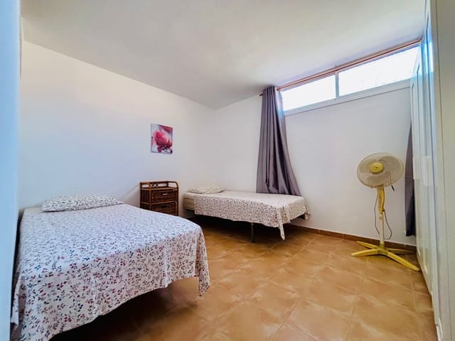 3 quarto Moradia em Banda para venda em Costa de Antigua, Antigua com piscina - 178 000 € (Ref: 9386262)