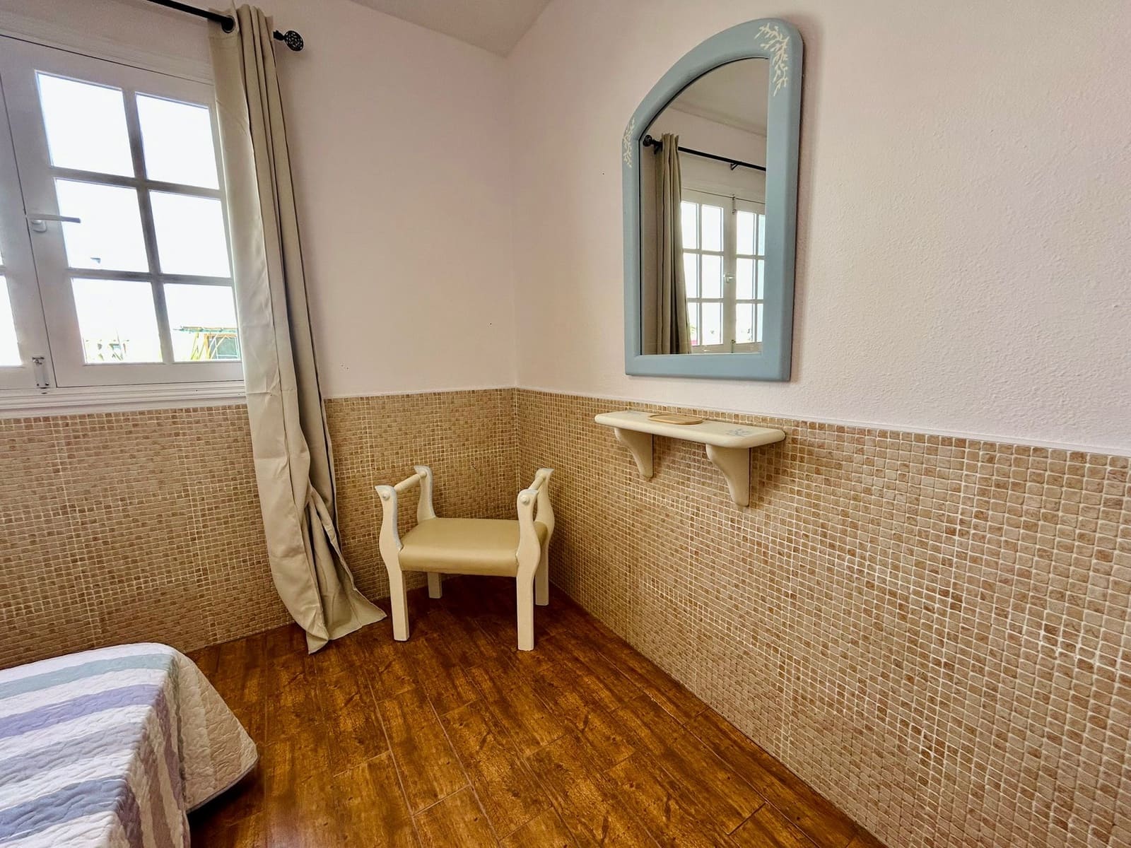 1 slaapkamer Appartement te koop in Caleta de Fuste met zwembad - € 175.000 (Ref: 9428770)