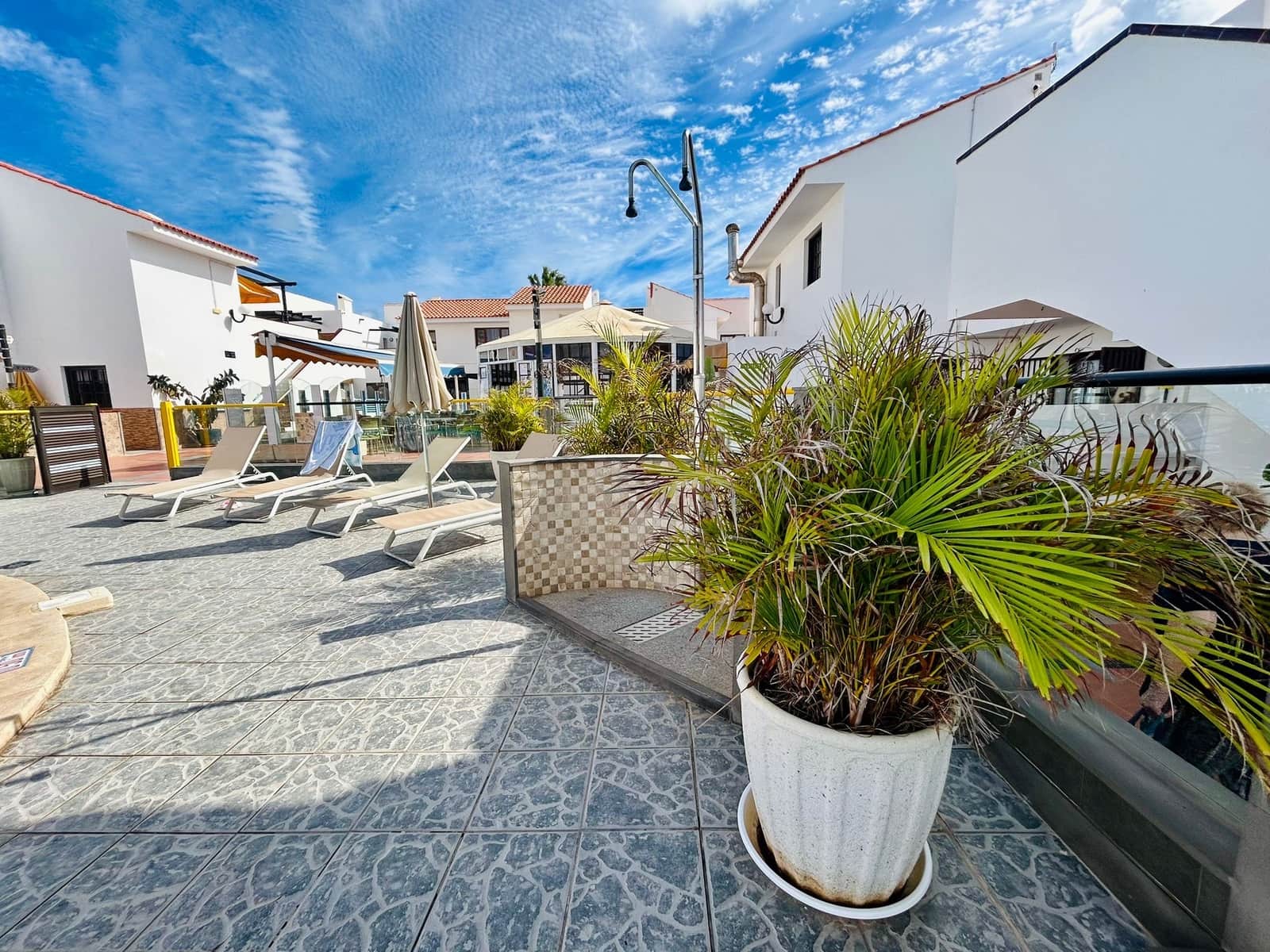 1 slaapkamer Appartement te koop in Caleta de Fuste met zwembad - € 175.000 (Ref: 9428770)