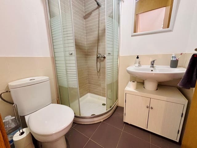 4 soverom Hus til salgs i Costa de Antigua, Antigua med svømmebasseng garasje - € 279 000 (Ref: 9432421)