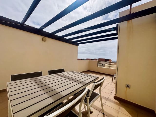 3 Zimmer Reihenhaus zu verkaufen in Costa de Antigua, Antigua mit Garage - 240.000 € (Ref: 9436426)