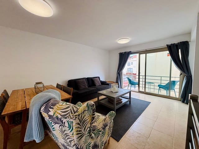 3 Zimmer Reihenhaus zu verkaufen in Costa de Antigua, Antigua mit Garage - 240.000 € (Ref: 9436426)