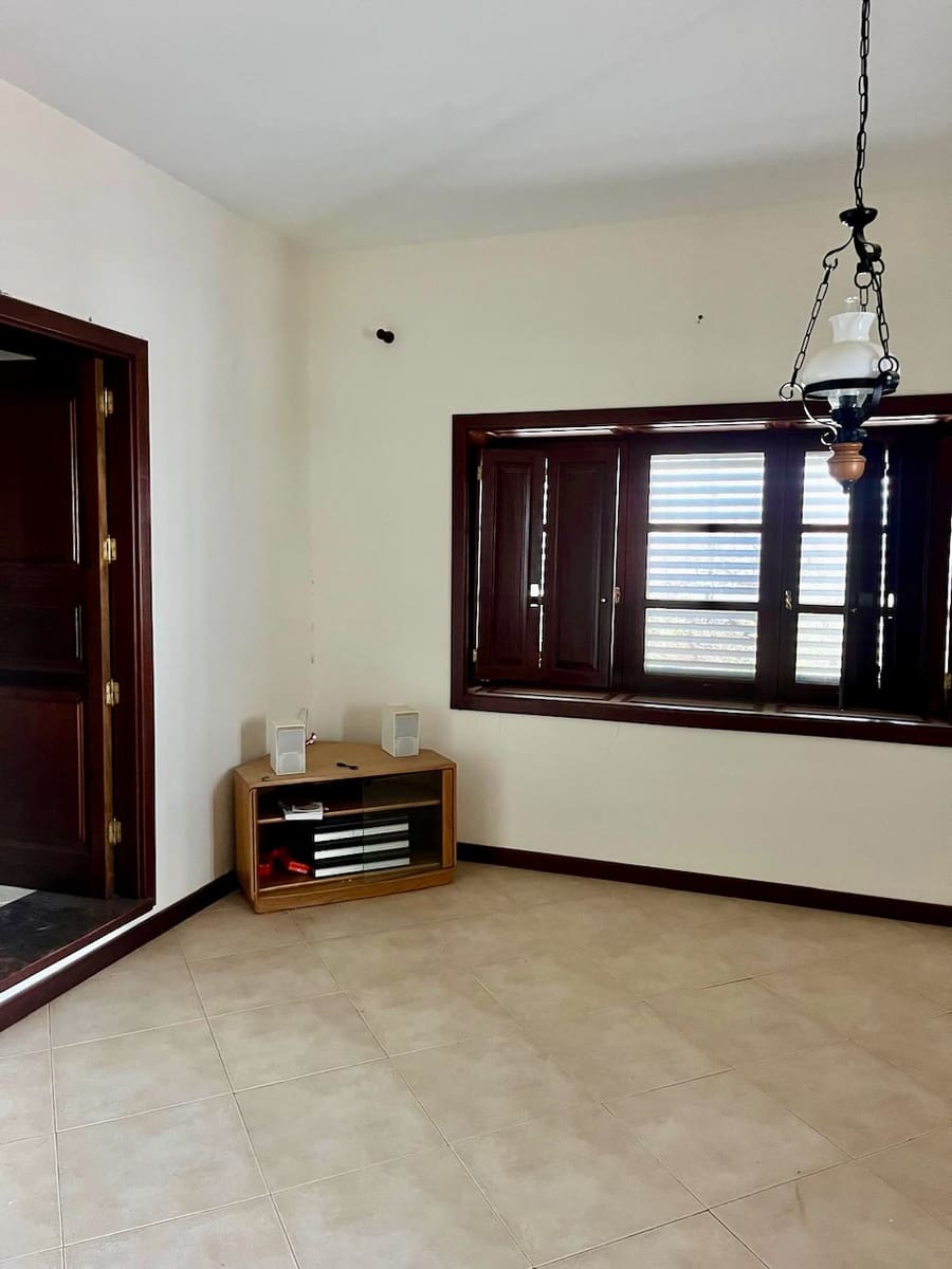 5 bedroom Finca/Country House for sale in Yaiza with pool garage - € 950,000 (Ref: 9525551)