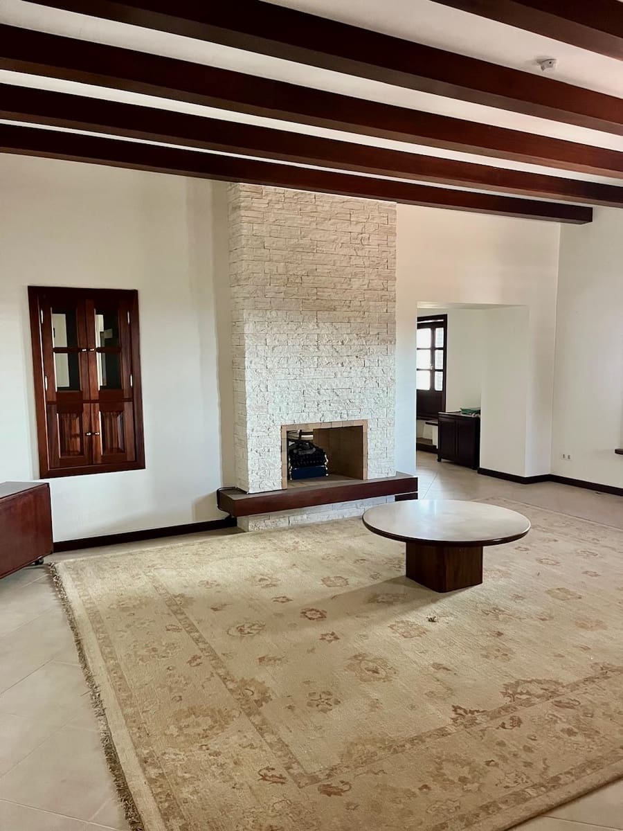 5 bedroom Finca/Country House for sale in Yaiza with pool garage - € 950,000 (Ref: 9525551)