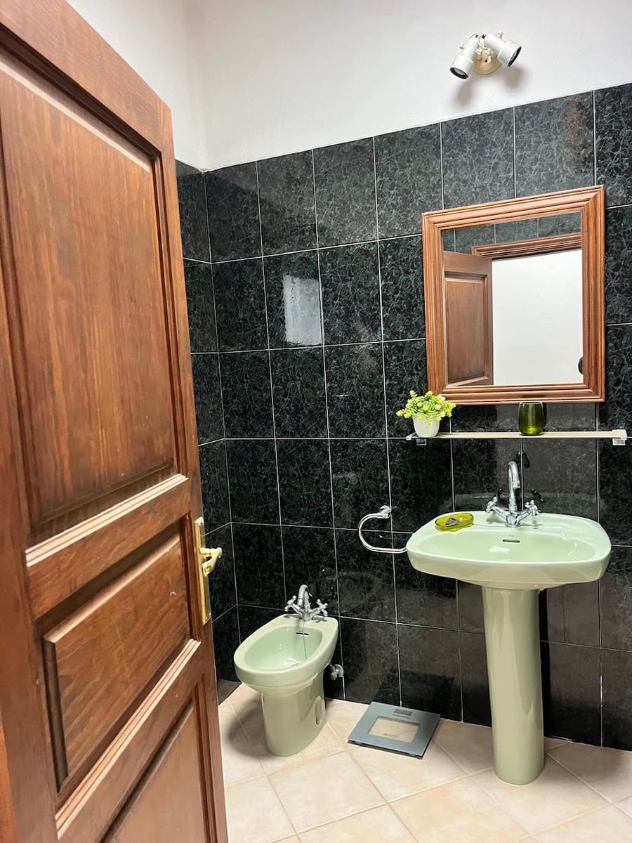 5 bedroom Finca/Country House for sale in Yaiza with pool garage - € 950,000 (Ref: 9525551)