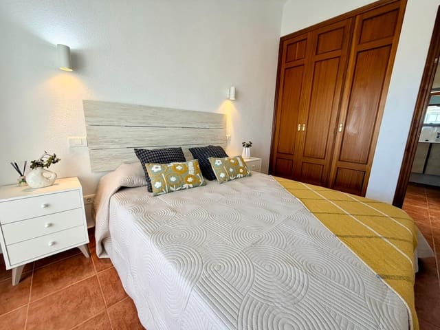 3 bedroom Townhouse for sale in Caleta de Fuste, Antigua with pool - € 257,000 (Ref: 9528448)