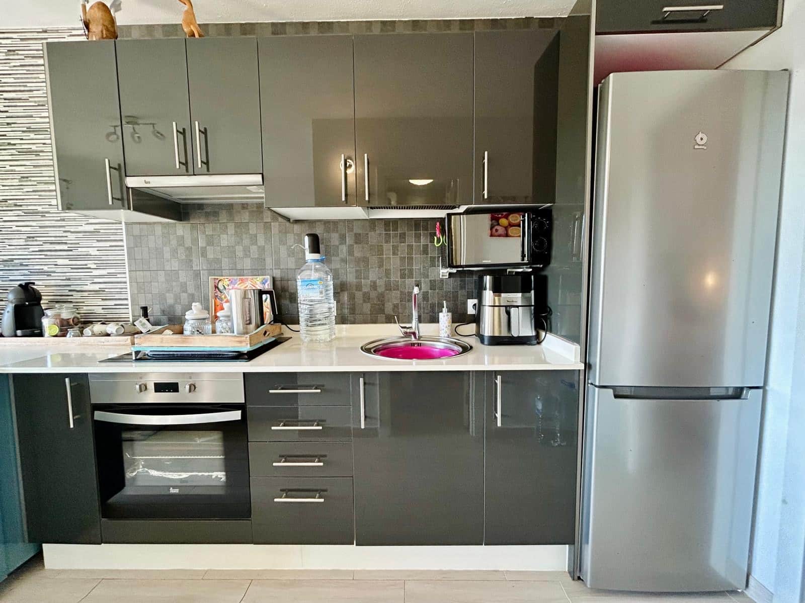 1 sypialnia Apartament na sprzedaż w Costa de Antigua z basenem - 120 000 € (Ref: 9528981)