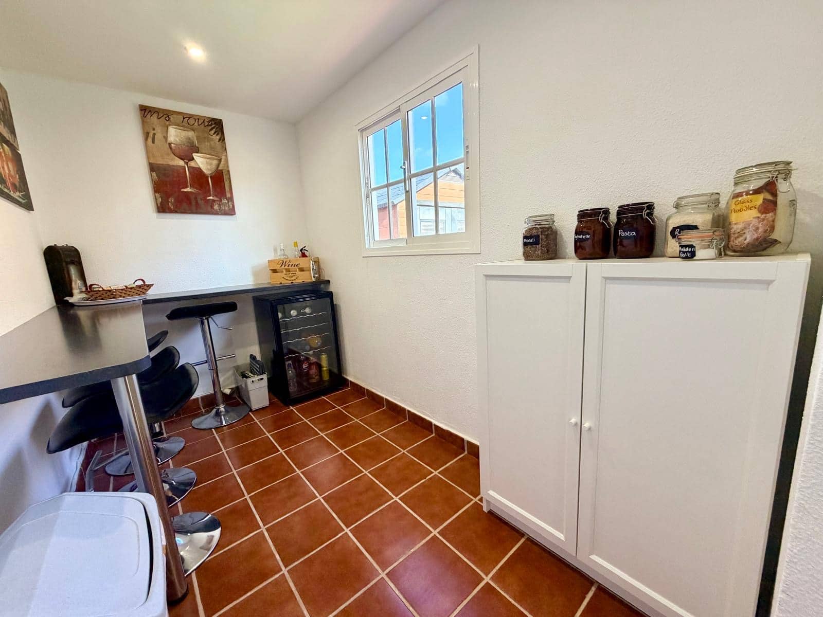 3 makuuhuone Paritalo myytävänä paikassa Caleta de Fuste mukana uima-altaan 
autotalli - 335 000 € (Ref: 9535113)