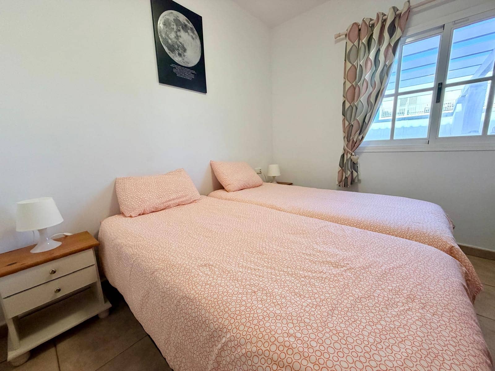 3 makuuhuone Paritalo myytävänä paikassa Caleta de Fuste mukana uima-altaan 
autotalli - 335 000 € (Ref: 9535113)