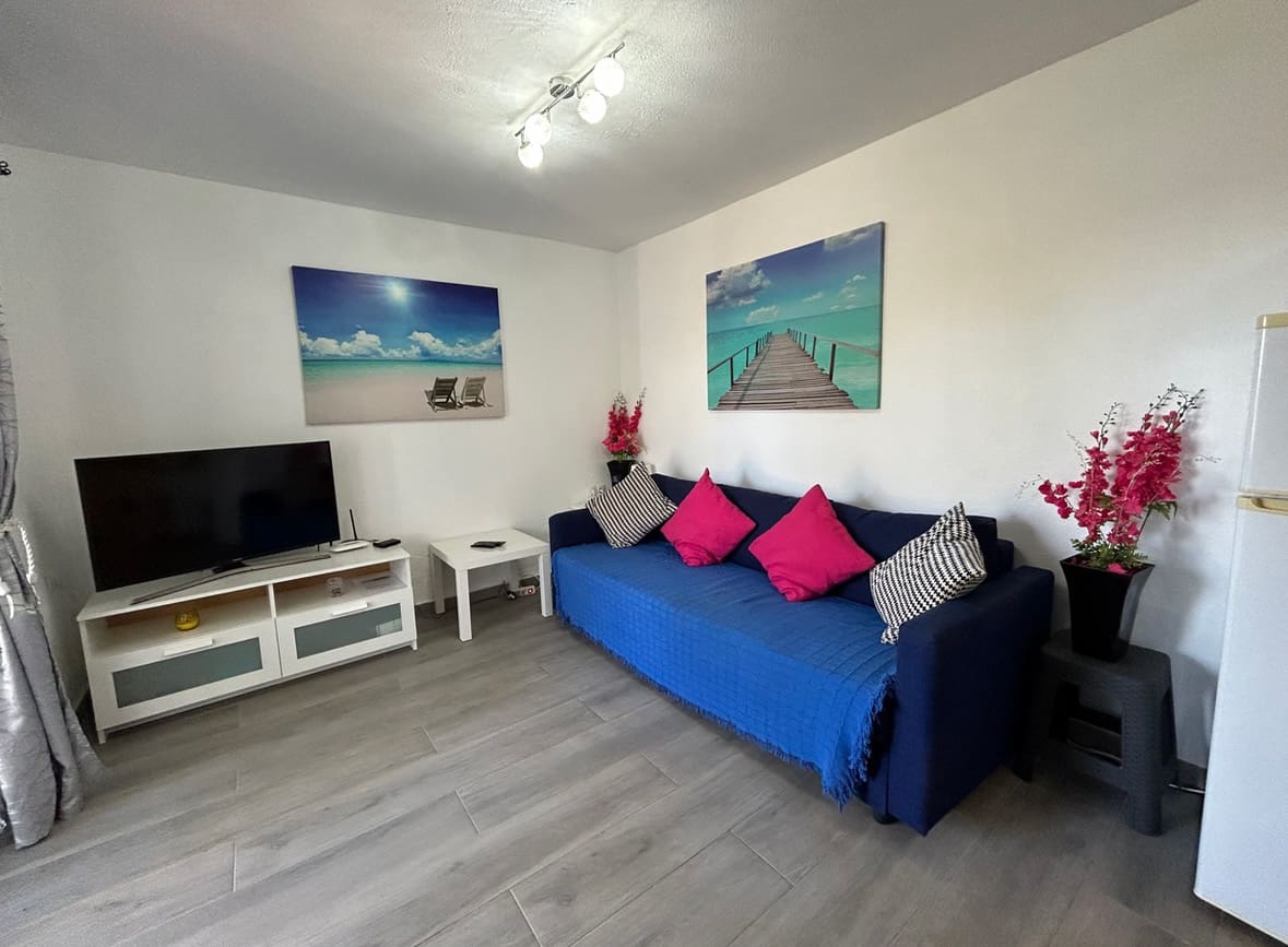 1 soverom Leilighet til salgs i Caleta de Fuste med svømmebasseng - € 170 000 (Ref: 9563893)