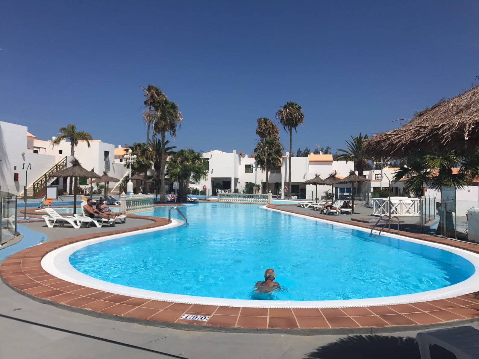 1 soverom Leilighet til salgs i Caleta de Fuste med svømmebasseng - € 170 000 (Ref: 9563893)