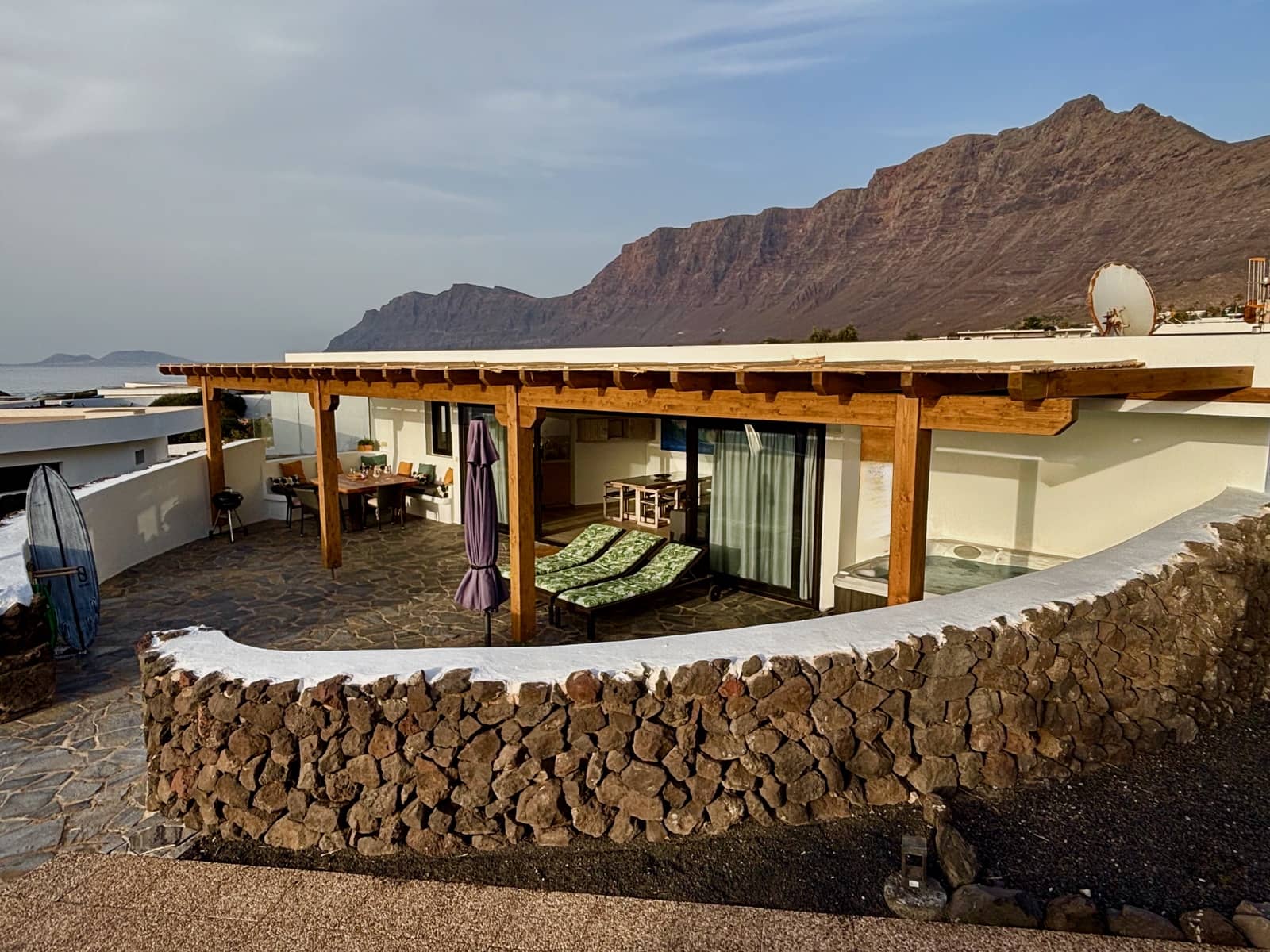 4 soverom Bungalow til salgs i Famara - € 1 250 000 (Ref: 9665127)