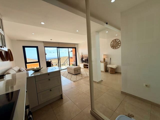 4 soverom Rekkehus til salgs i Caleta de Fuste, Antigua med svømmebasseng garasje - € 345 000 (Ref: 9678210)