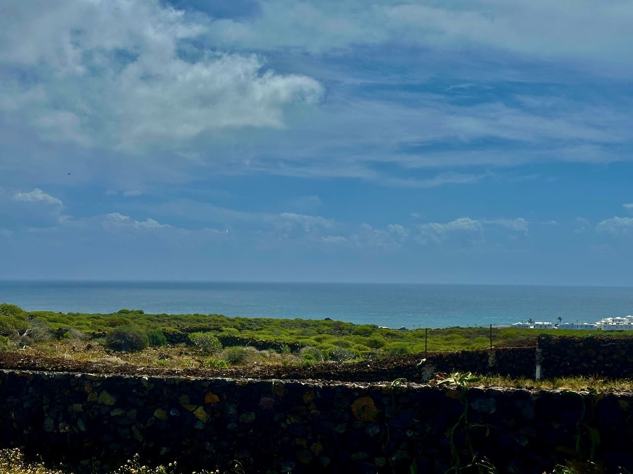 2 bedroom Finca/Country House for sale in Arrieta - € 425,000 (Ref: 9727022)