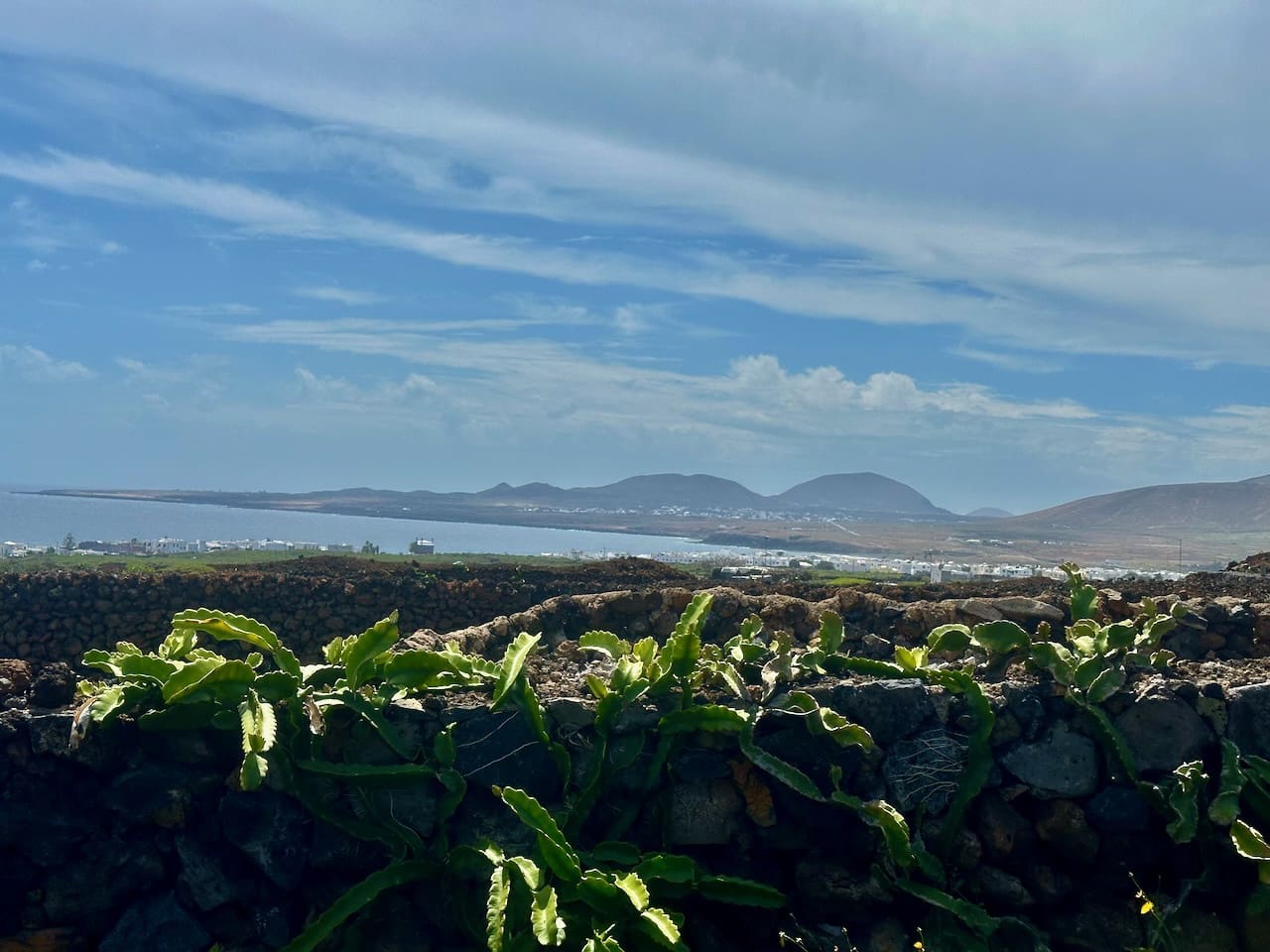 2 bedroom Finca/Country House for sale in Arrieta - € 425,000 (Ref: 9727022)