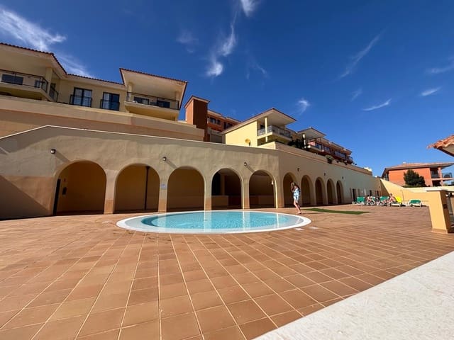 4 camera da letto Villetta a Schiera in vendita in Caleta de Fuste, Antigua con piscina garage - 345.000 € (Rif: 9729505)