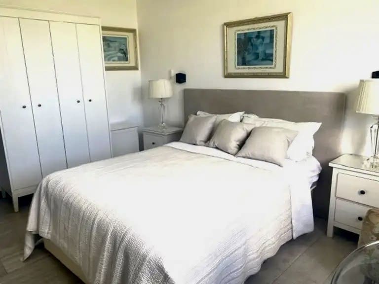 4 bedroom Villa for sale in Costa Teguise with pool garage - € 925,000 (Ref: 9742950)