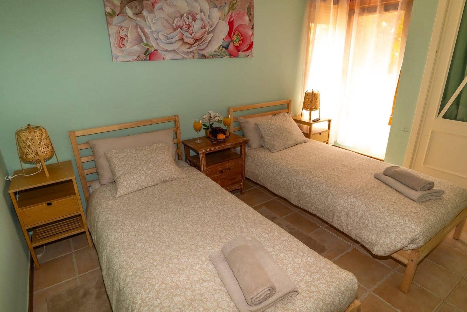 5 bedroom Villa for sale in Caleta de Fuste with pool - € 428,998 (Ref: 9742959)