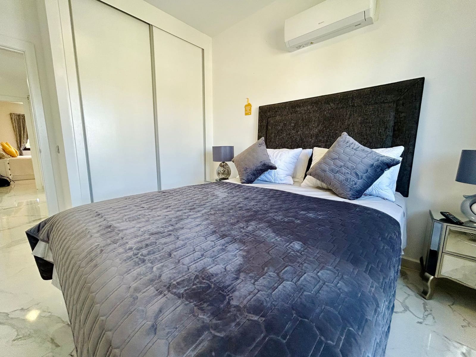 3 bedroom Villa for sale in Caleta de Fuste with pool - € 590,000 (Ref: 9742973)