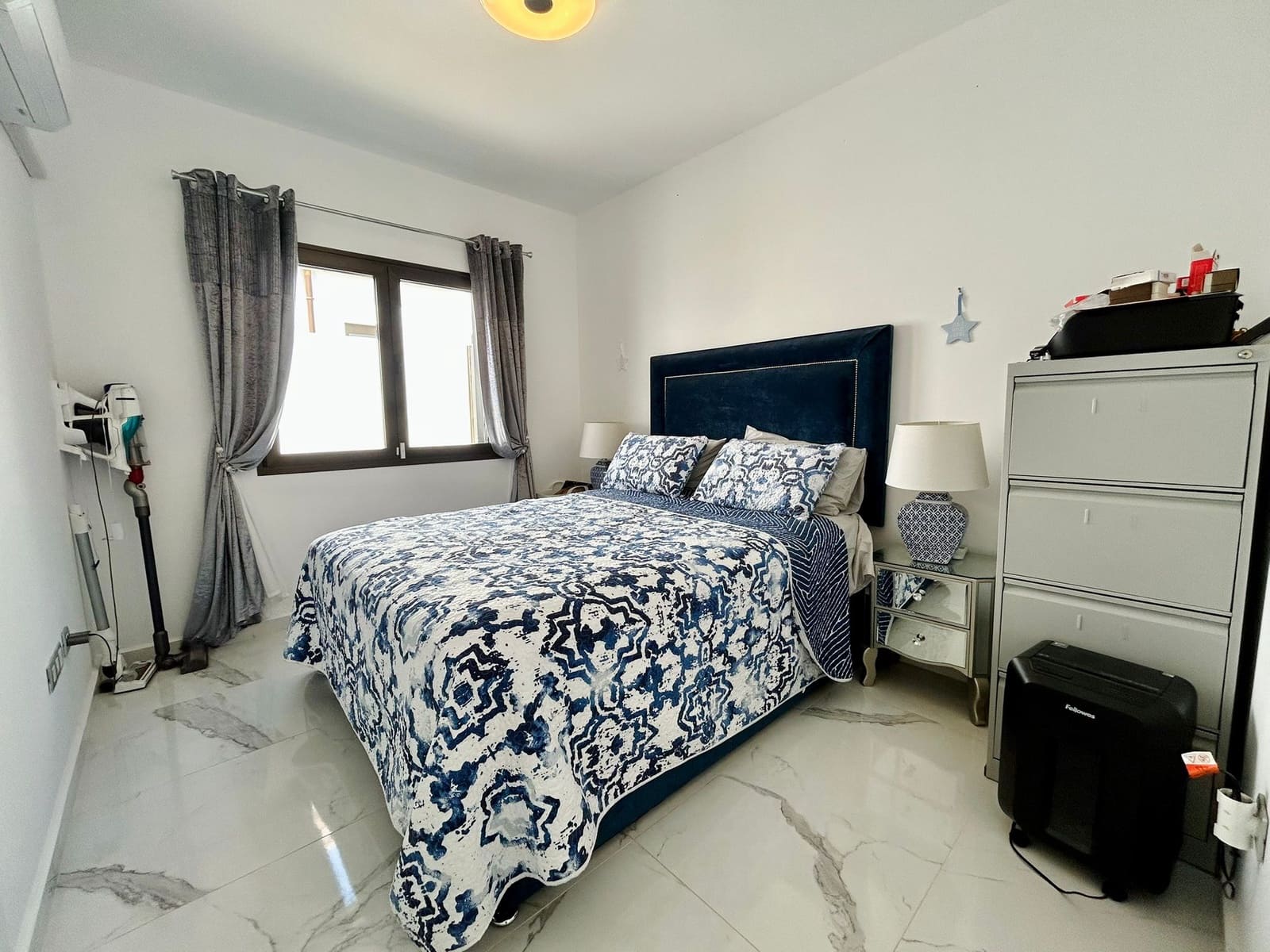 3 bedroom Villa for sale in Caleta de Fuste with pool - € 590,000 (Ref: 9742973)