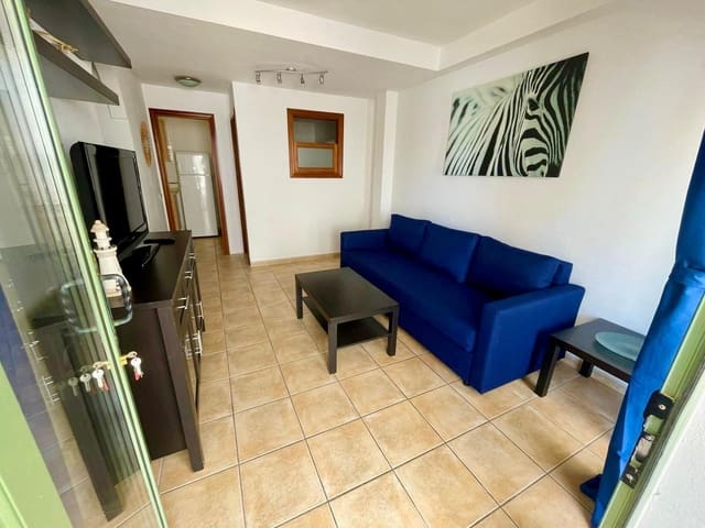 2 bedroom Apartment for sale in Caleta de Fuste, Antigua with pool - € 190,000 (Ref: 9742984)