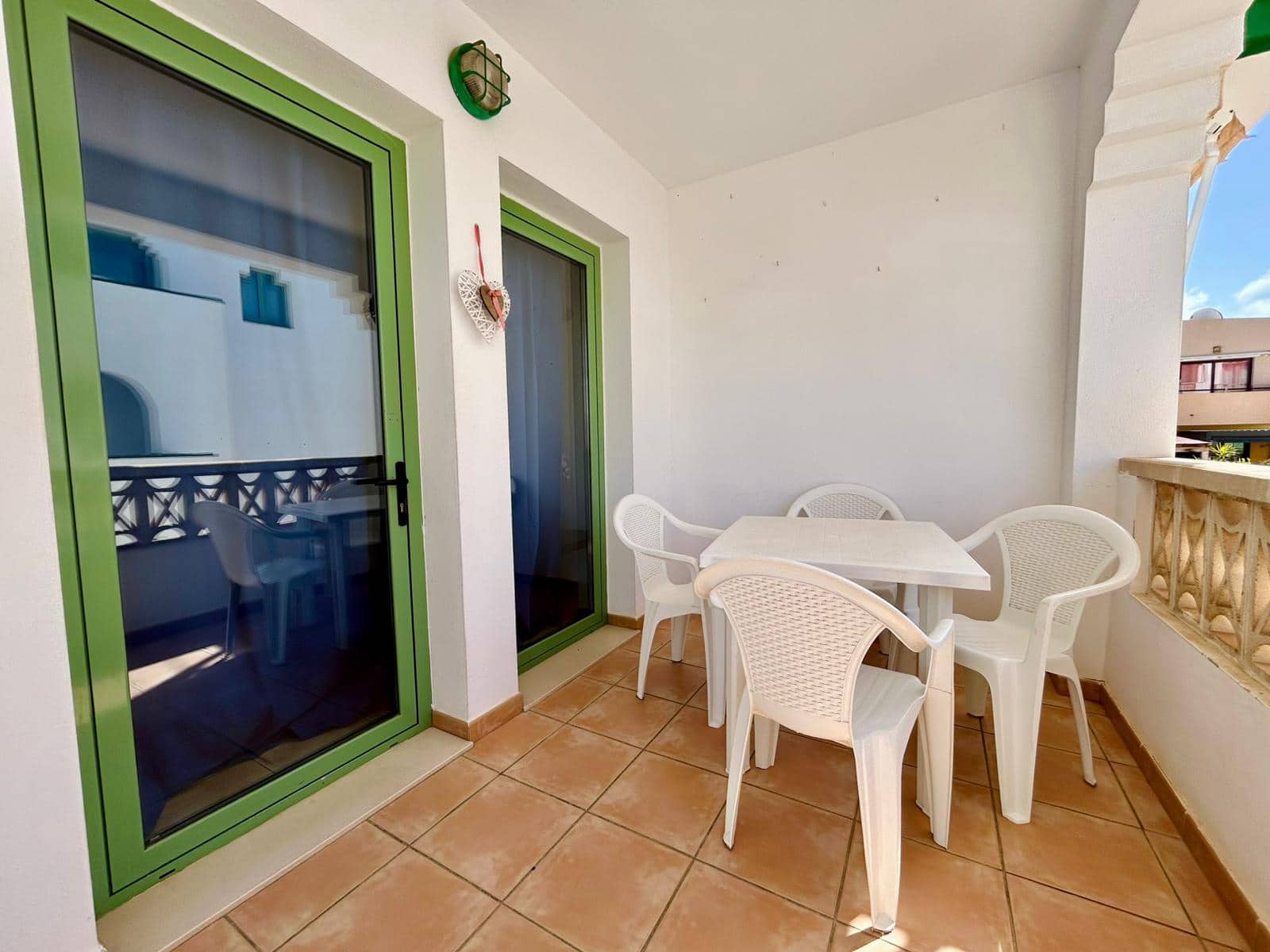 2 bedroom Apartment for sale in Caleta de Fuste with pool - € 190,000 (Ref: 9742984)