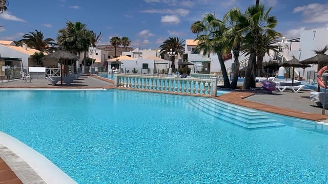 1 chambre Appartement à vendre à Caleta de Fuste, Antigua avec piscine - 175 000 € (Ref: 9743007)