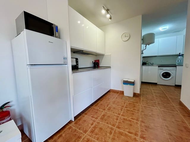 1 chambre Appartement à vendre à Caleta de Fuste, Antigua avec piscine - 175 000 € (Ref: 9743007)