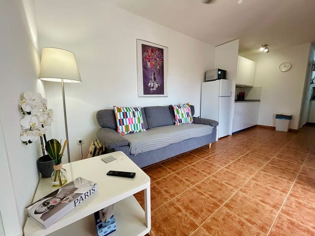 1 chambre Appartement à vendre à Caleta de Fuste, Antigua avec piscine - 175 000 € (Ref: 9743007)