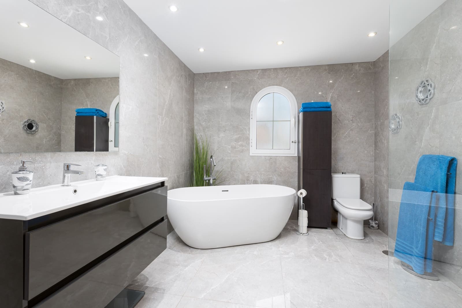 Chalet de 4 habitaciones en Caleta de Fuste en venta con piscina garaje - 940.000 € (Ref: 9757538)