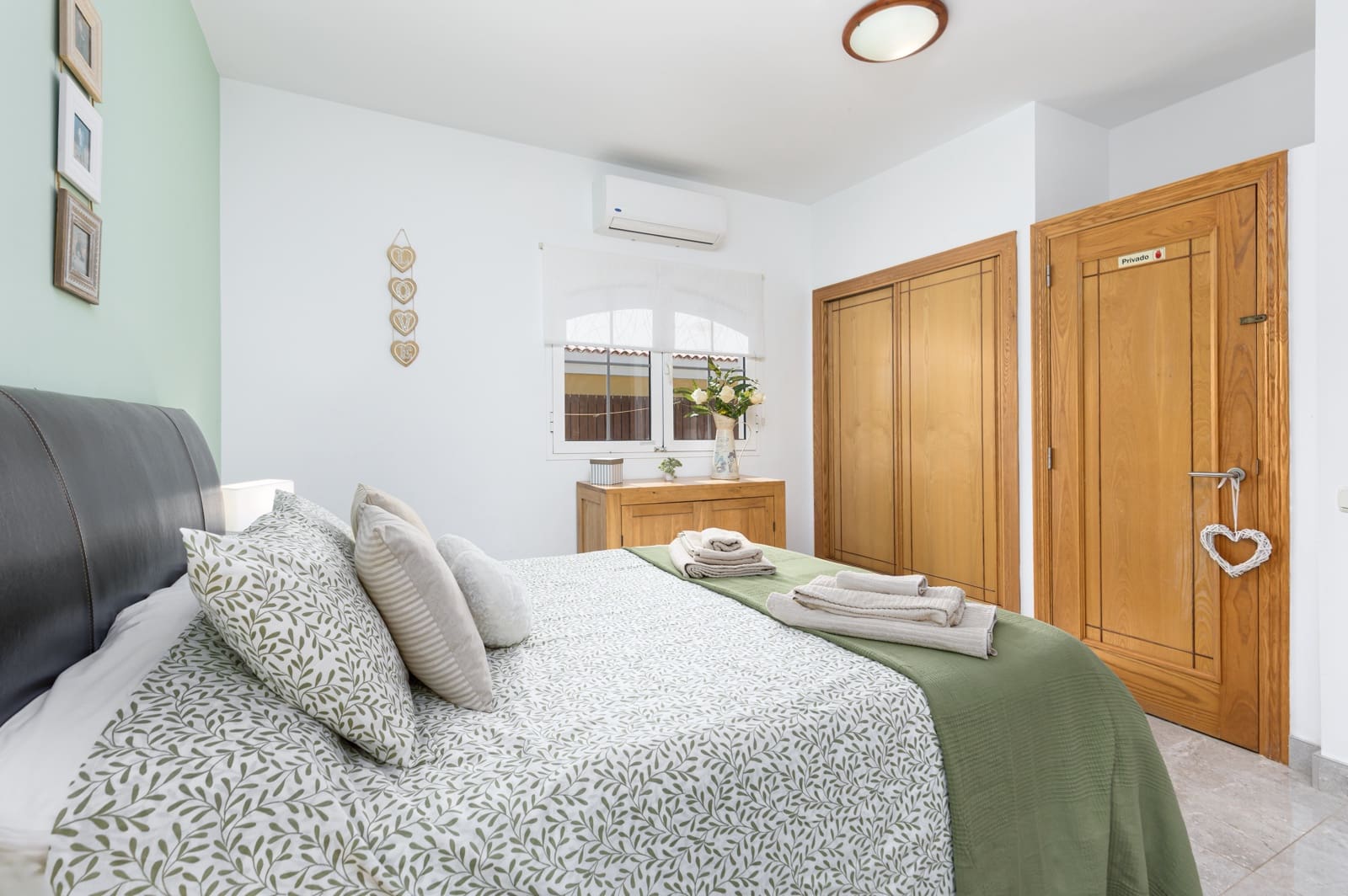 Chalet de 4 habitaciones en Caleta de Fuste en venta con piscina garaje - 940.000 € (Ref: 9757538)