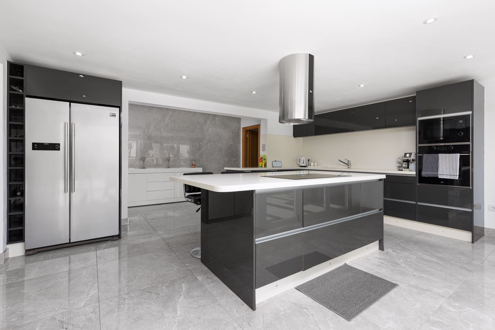 Chalet de 4 habitaciones en Caleta de Fuste en venta con piscina garaje - 940.000 € (Ref: 9757538)