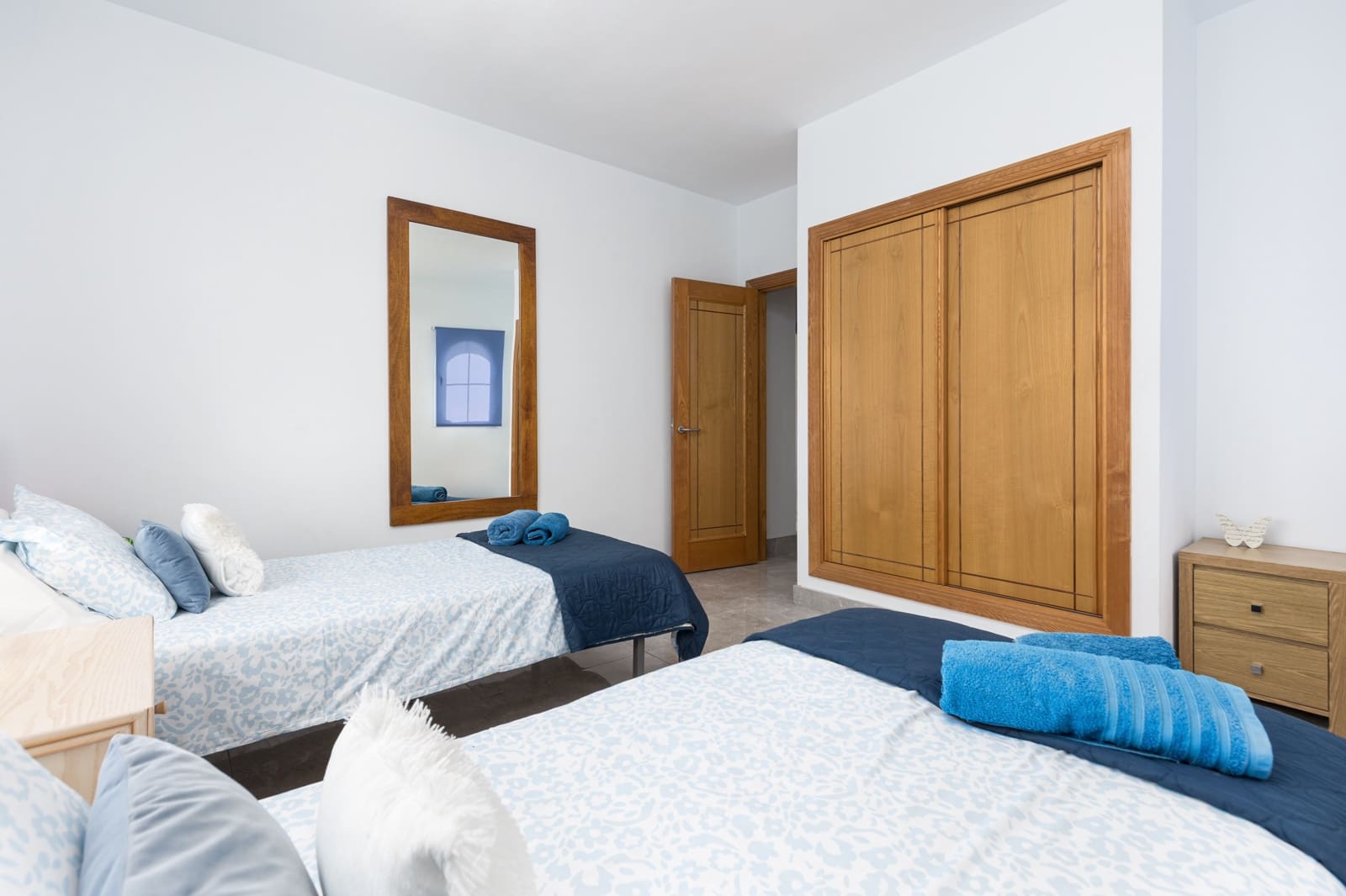 Chalet de 4 habitaciones en Caleta de Fuste en venta con piscina garaje - 940.000 € (Ref: 9757538)