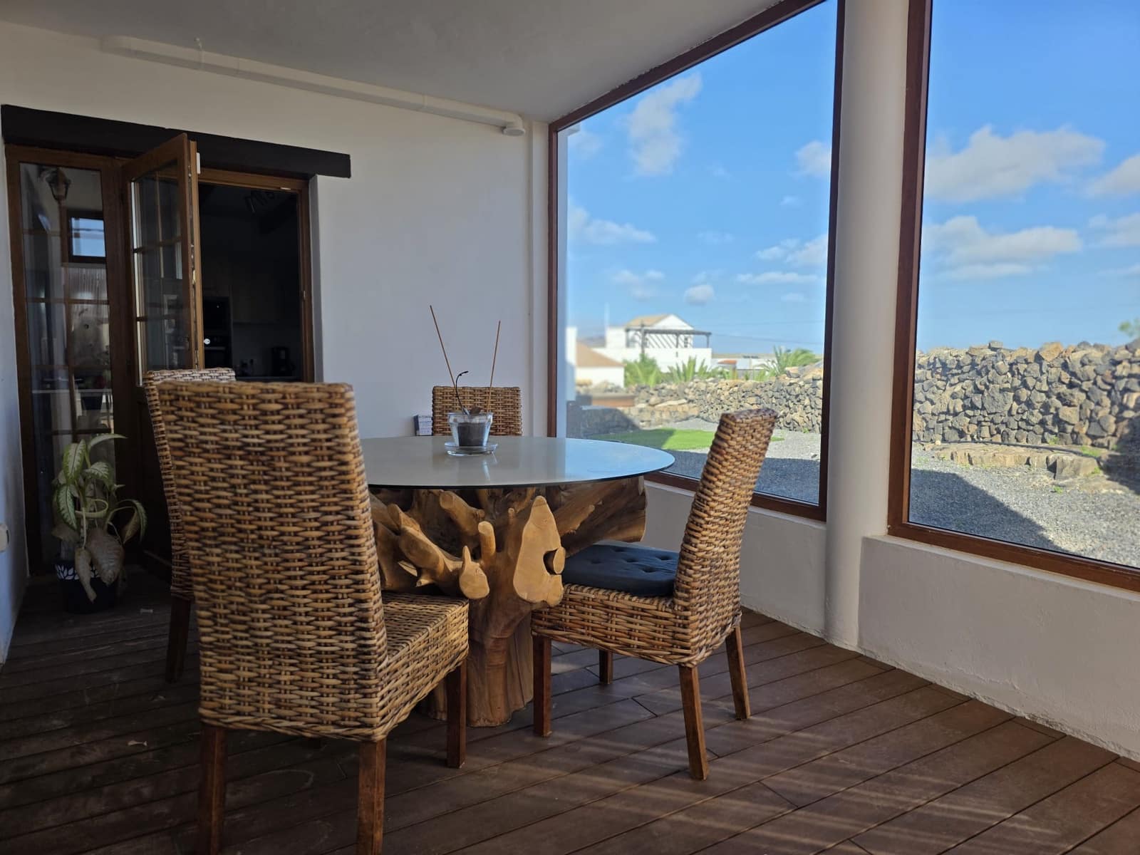 3 makuuhuone Huvila myytävänä paikassa Lajares mukana uima-altaan 
autotalli - 750 000 € (Ref: 9759520)