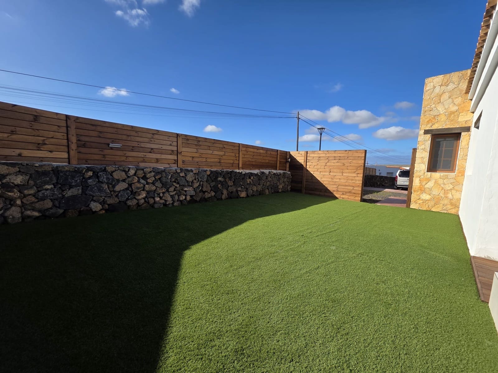 3 makuuhuone Huvila myytävänä paikassa Lajares mukana uima-altaan 
autotalli - 750 000 € (Ref: 9759520)