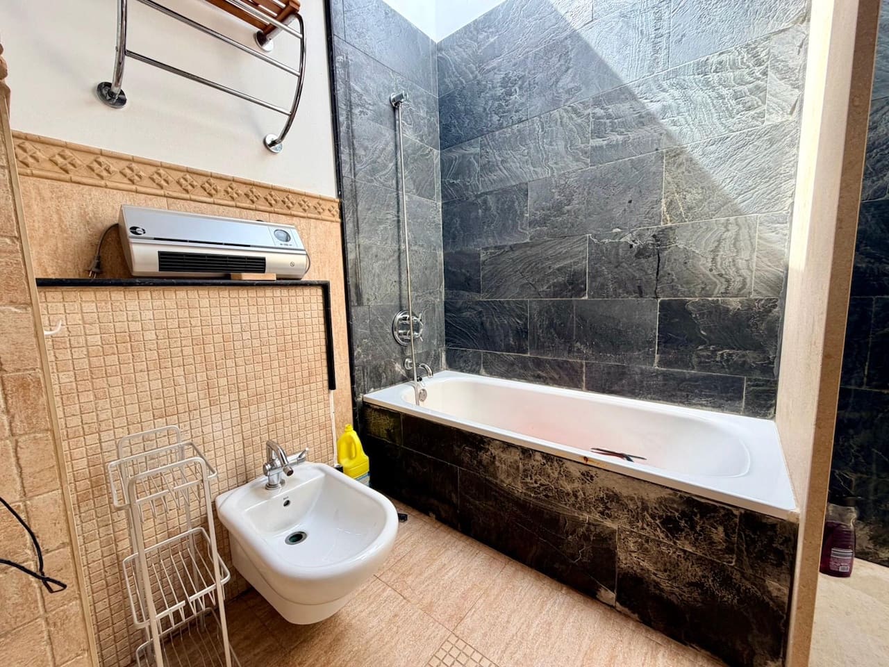 6 slaapkamer Villa te koop in El Time met zwembad garage - € 710.000 (Ref: 9769045)