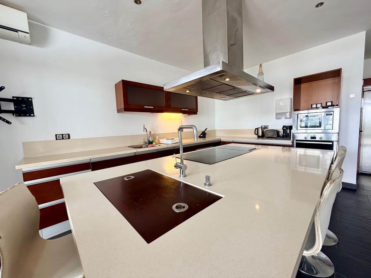 6 slaapkamer Villa te koop in El Time met zwembad garage - € 710.000 (Ref: 9769045)