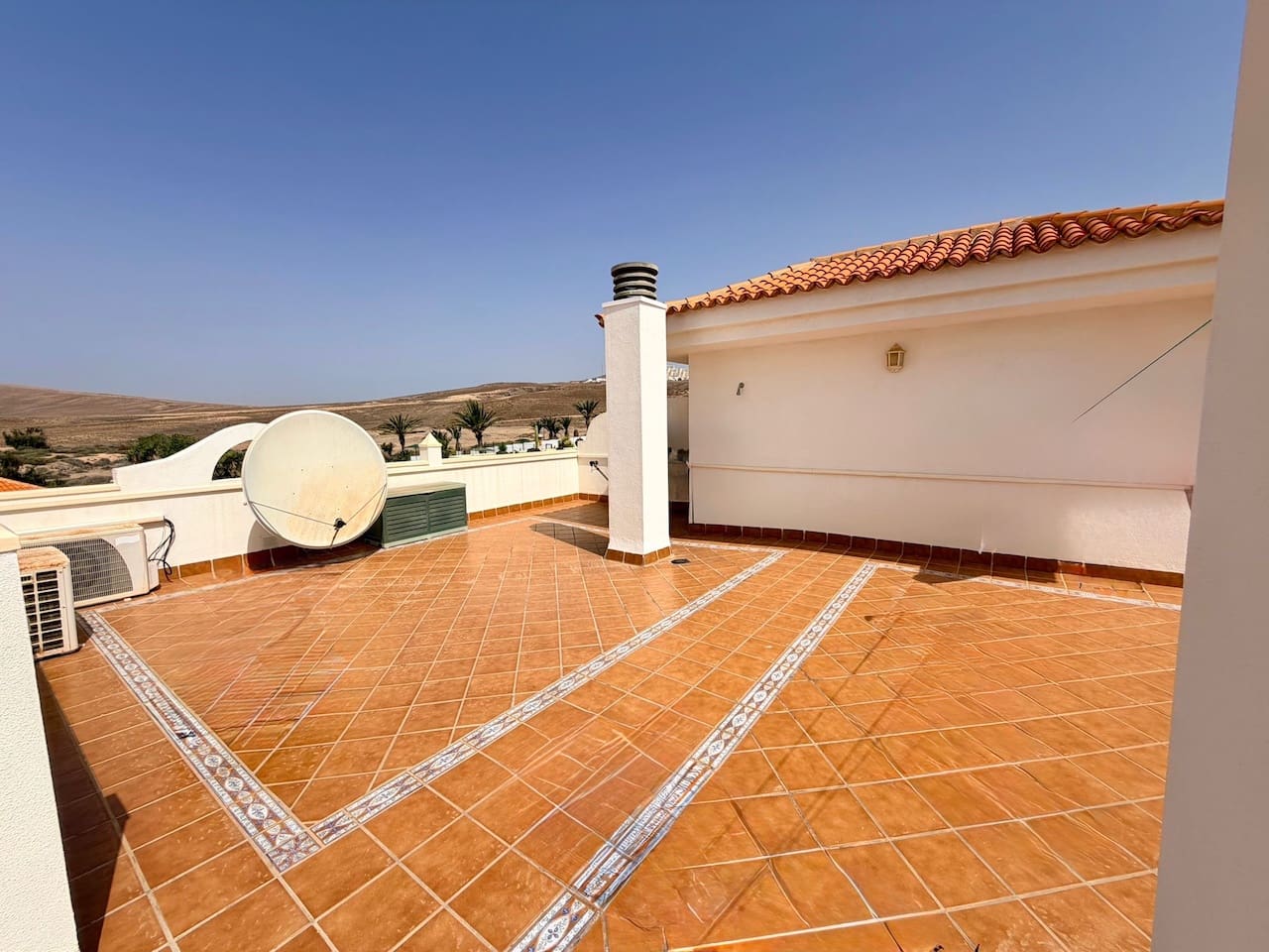 3 soverom Leilighet til salgs i Caleta de Fuste med svømmebasseng - € 297 000 (Ref: 9779128)