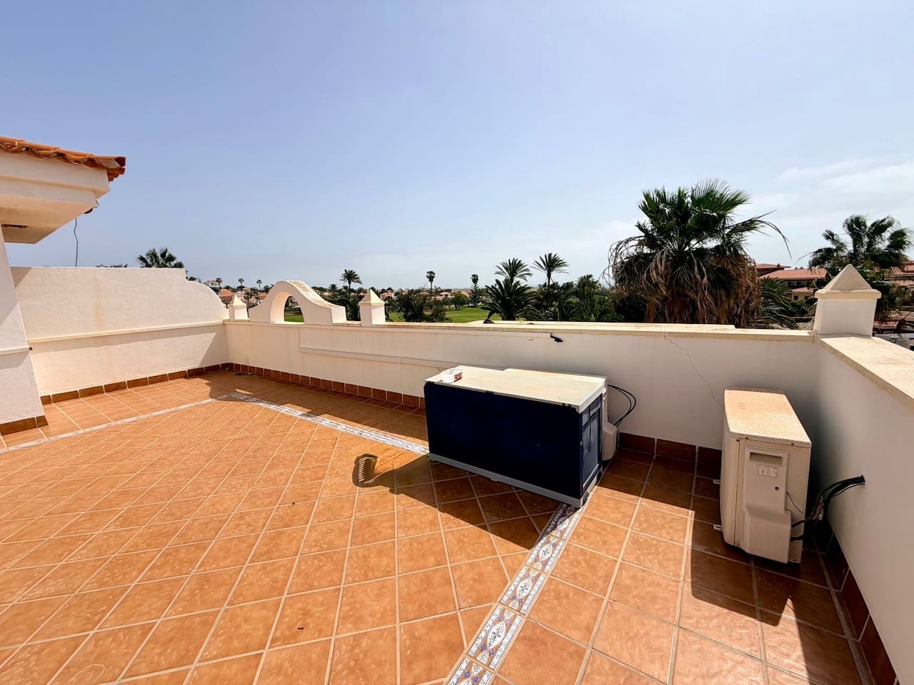 3 soverom Leilighet til salgs i Caleta de Fuste med svømmebasseng - € 297 000 (Ref: 9779128)