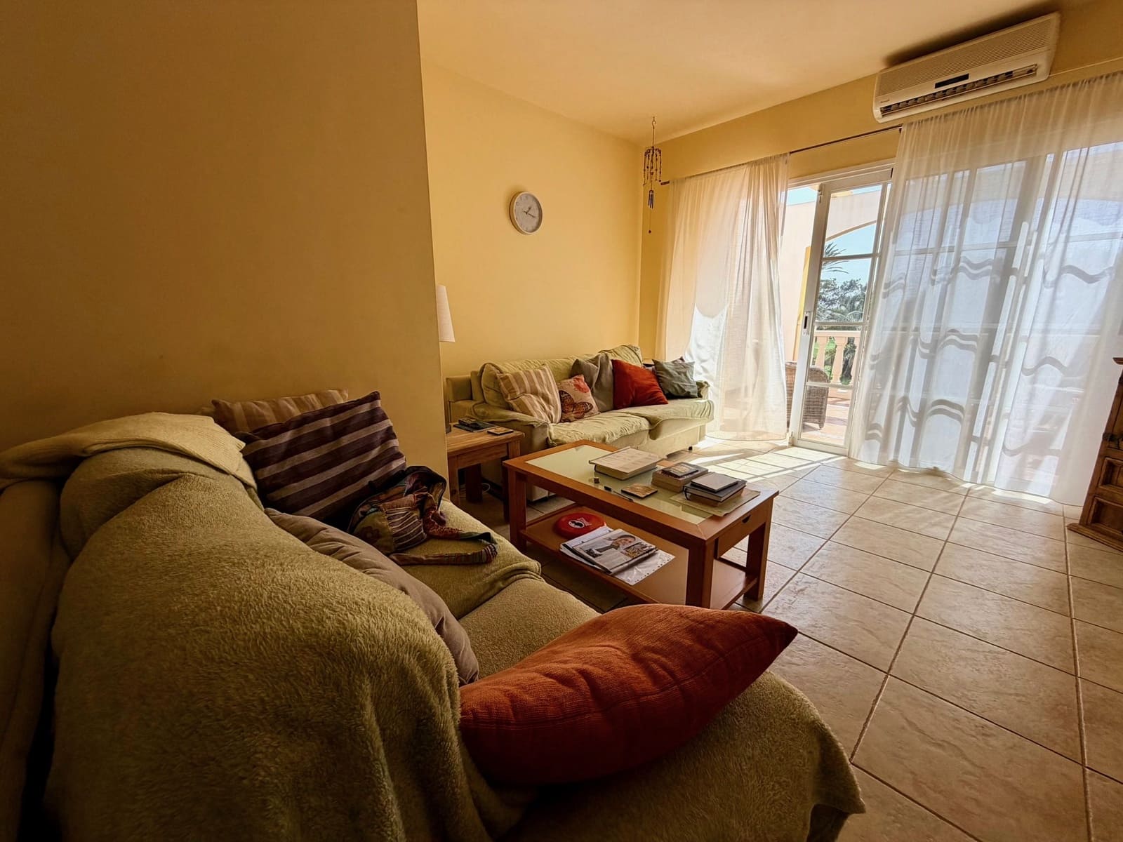 3 soverom Leilighet til salgs i Caleta de Fuste med svømmebasseng - € 297 000 (Ref: 9779128)