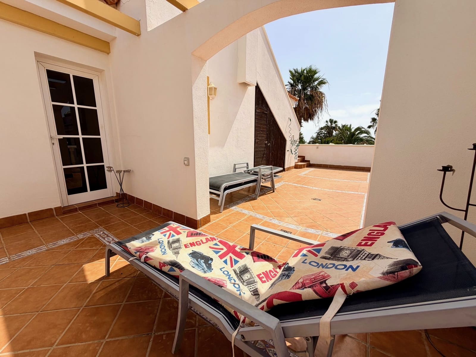 3 soverom Leilighet til salgs i Caleta de Fuste med svømmebasseng - € 297 000 (Ref: 9779128)