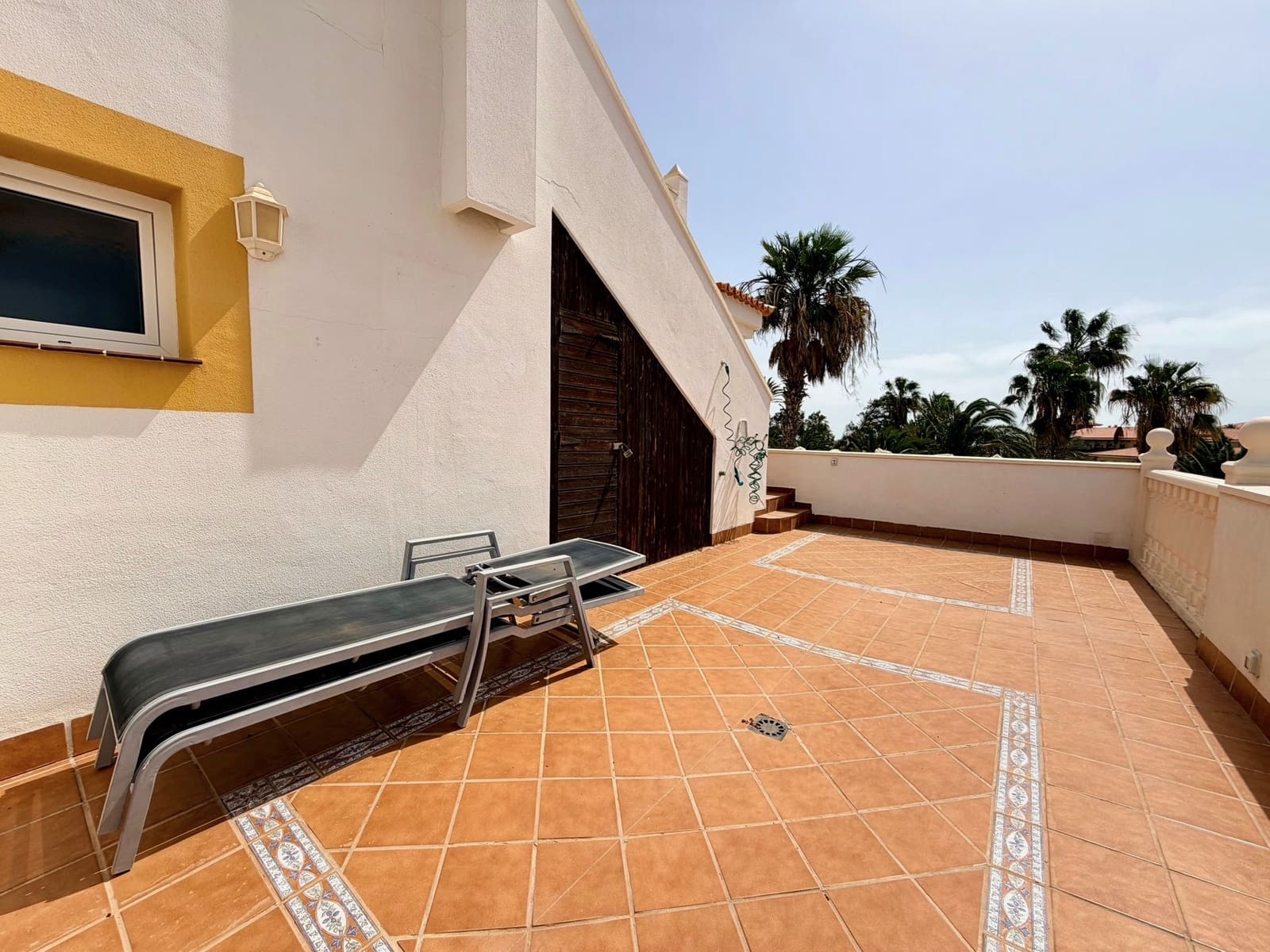 3 soverom Leilighet til salgs i Caleta de Fuste med svømmebasseng - € 297 000 (Ref: 9779128)